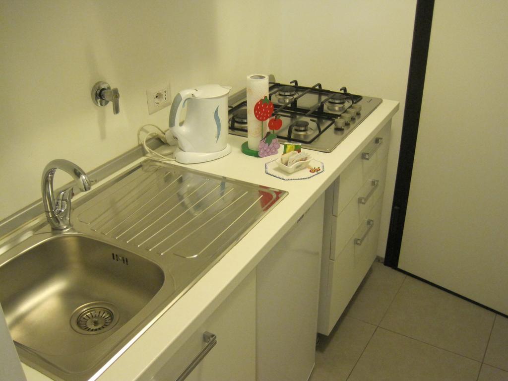 Colombo Apartments Sanremo Zimmer foto